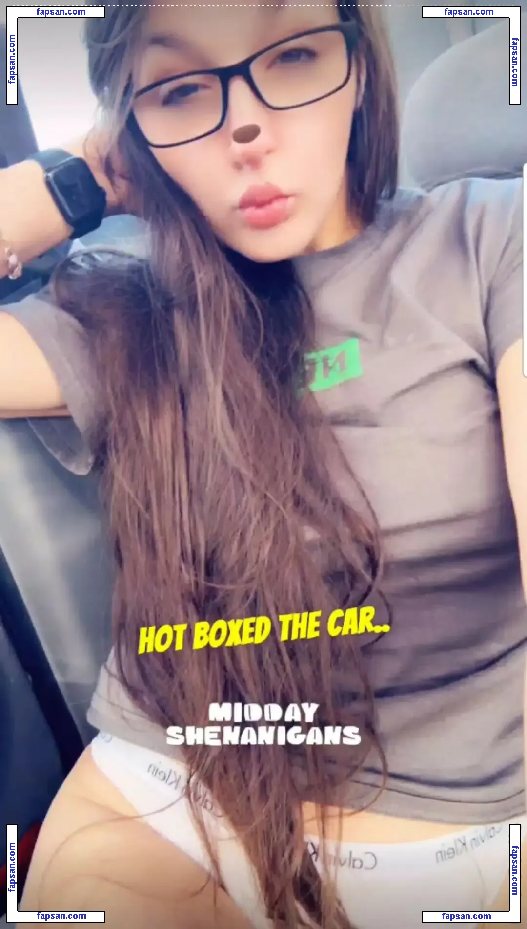 bananaapeelgirl nude photo #0019 from OnlyFans