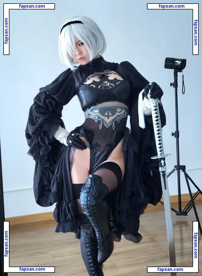 Banbanko nude photo #0003 from OnlyFans