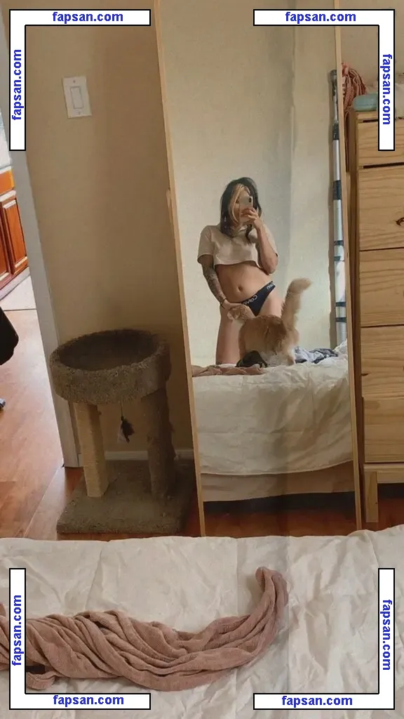 Bands Van Zandt nude photo #0013 from OnlyFans