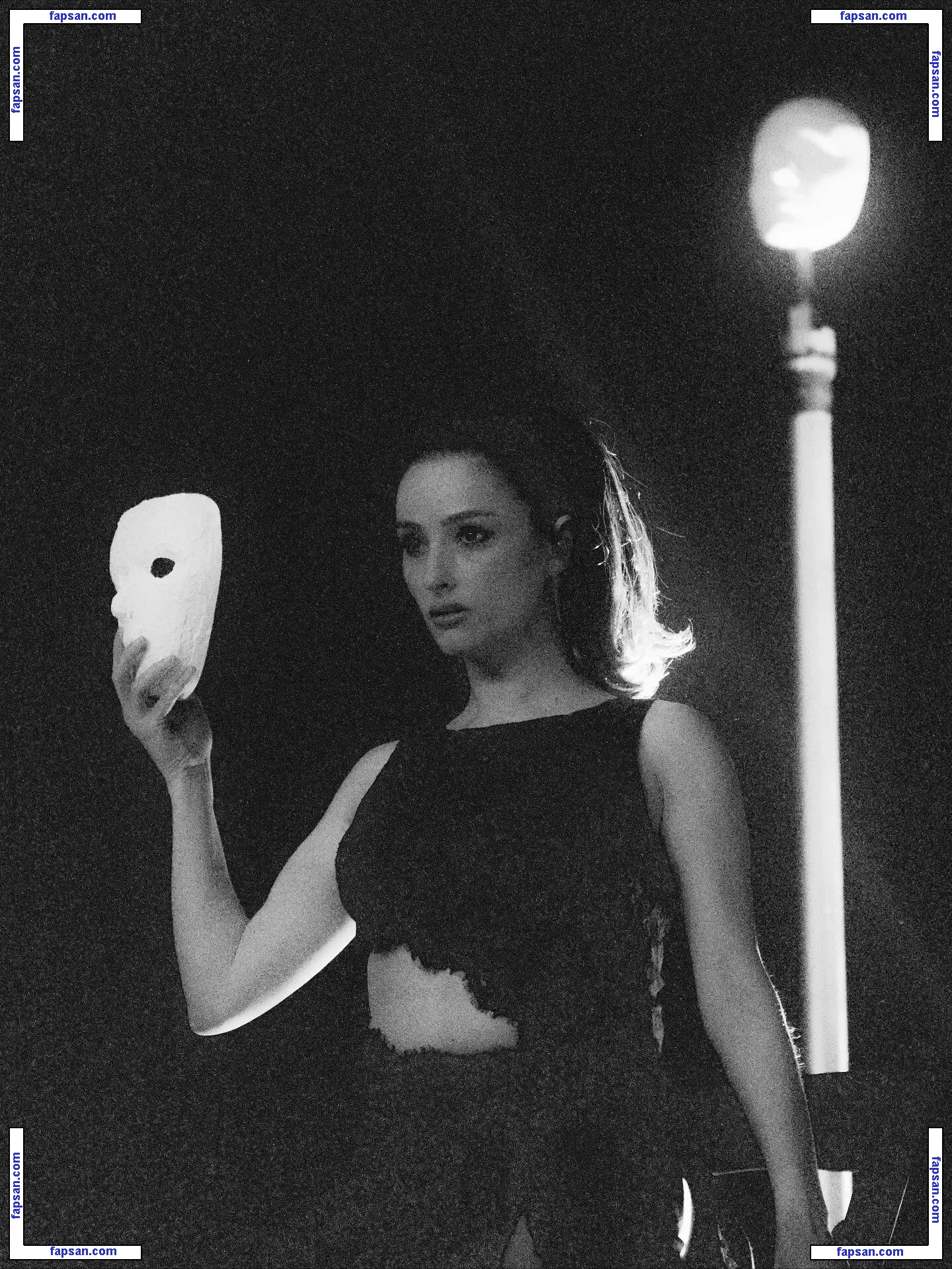 Banks nude photo #0071 from OnlyFans