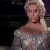 Barbara Windsor голая #0040