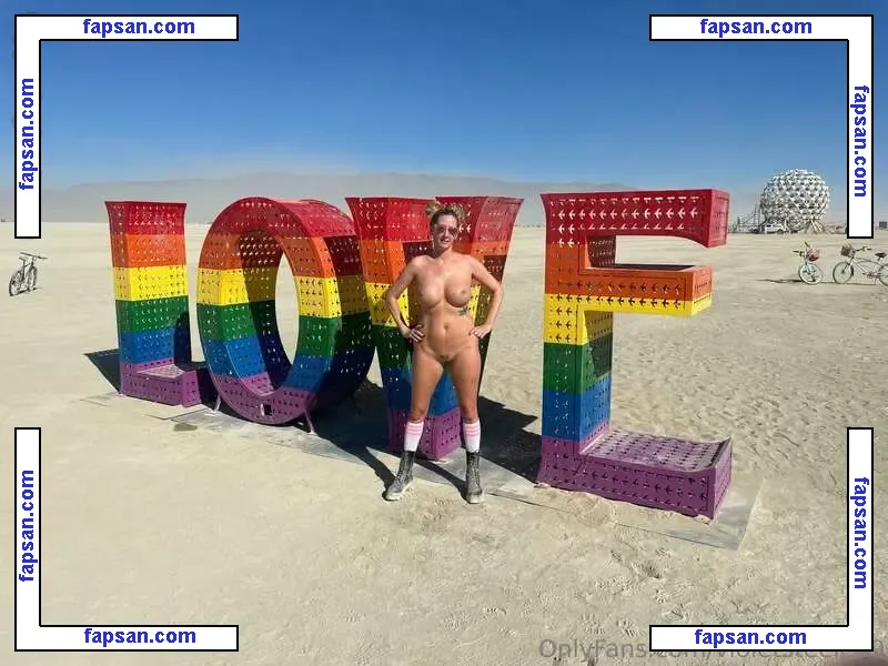 BarbieGirlTami голая фото #0021 с Онлифанс