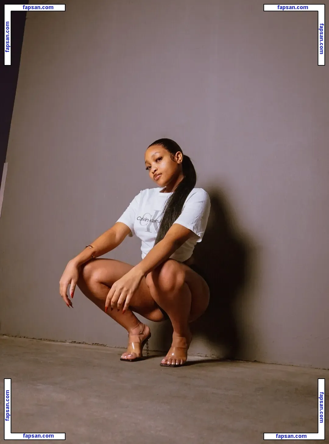 Bardii Barbiiana nude photo #0005 from OnlyFans