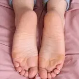 Bare Feet nude #0112