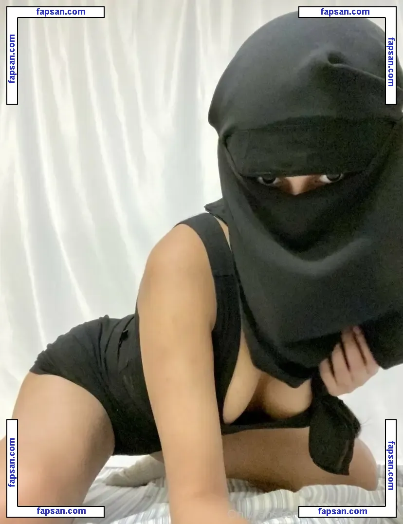 barelylegalhabibi nude photo #0025 from OnlyFans