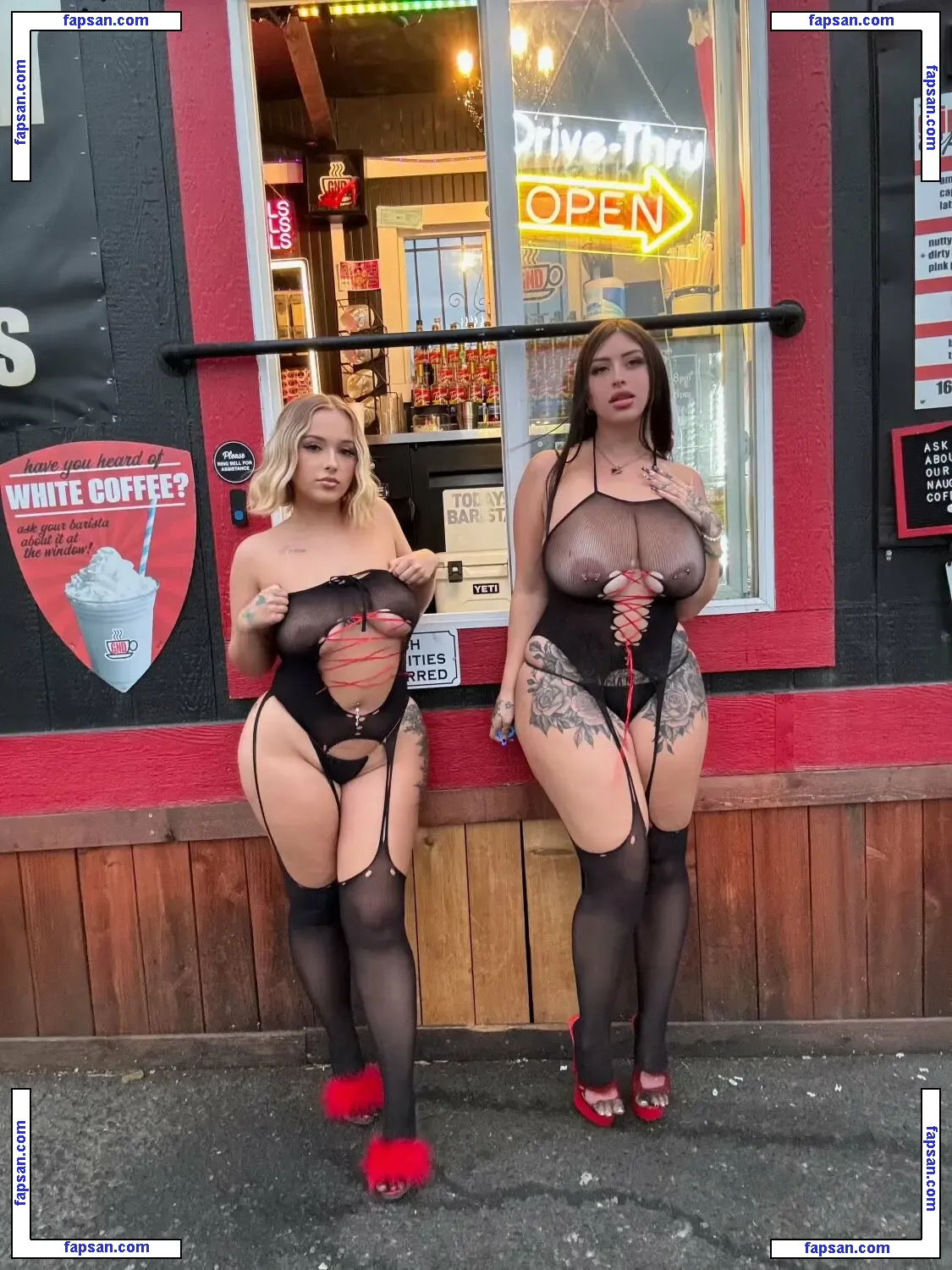 Barista AngelFacdd nude photo #0023 from OnlyFans