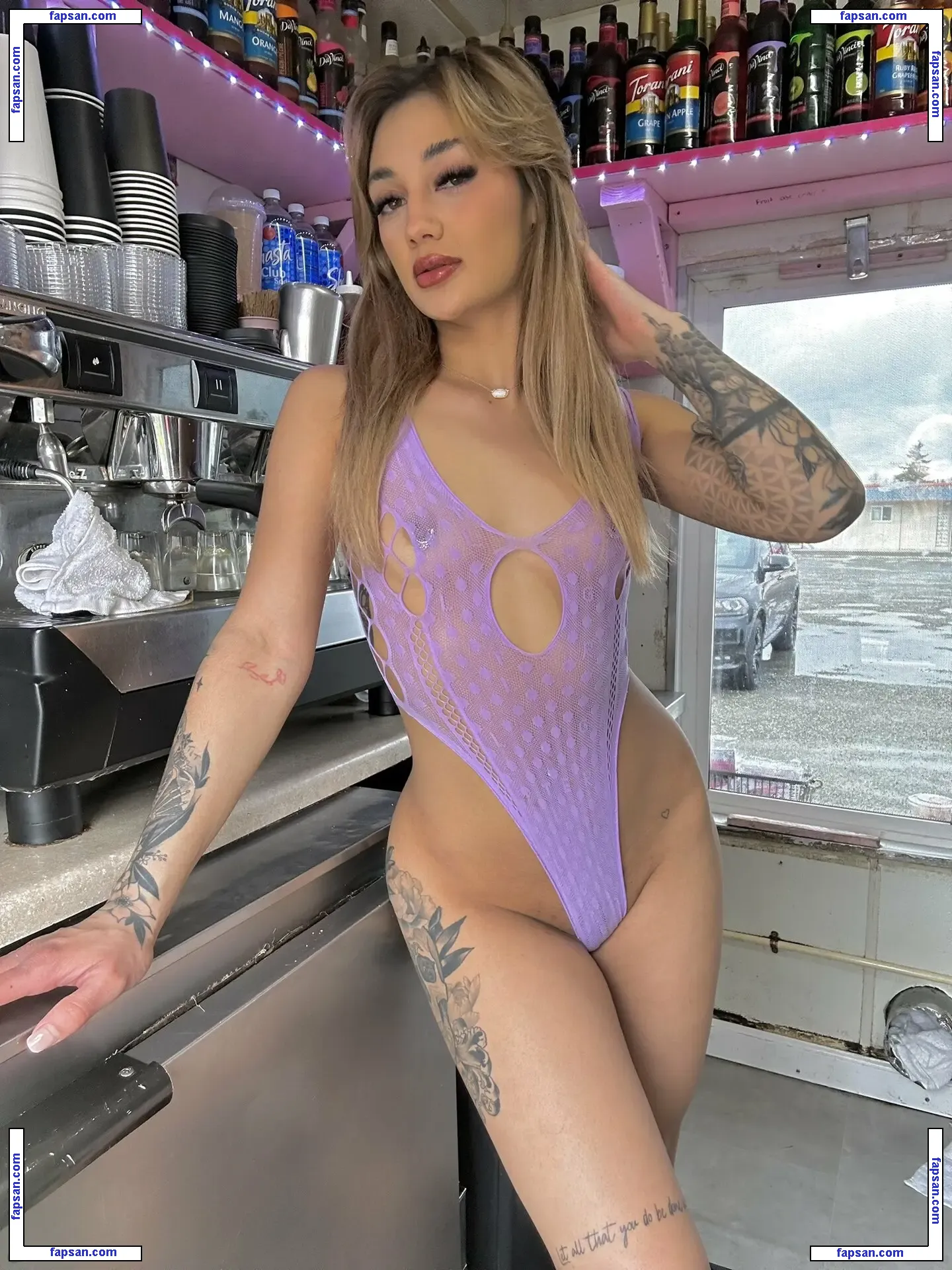 Baristatbaby nude photo #0041 from OnlyFans