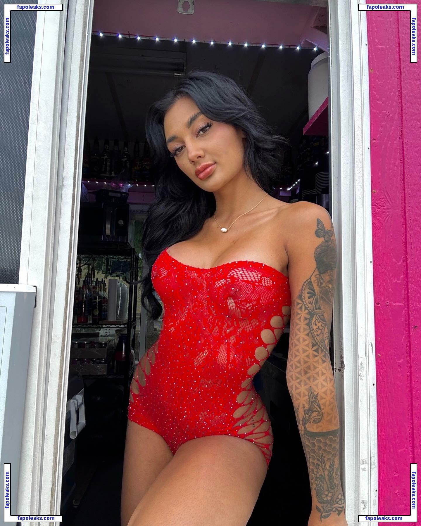 Baristatbaby / stripitdownt nude photo #0042 from OnlyFans