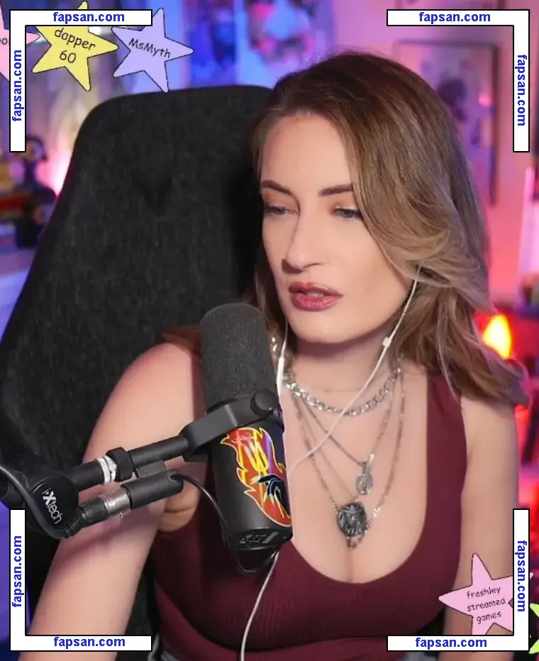 BasicWitGirl nude photo #0277 from OnlyFans