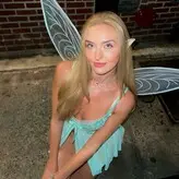 Baylee & Kelsey Soles голая #0017