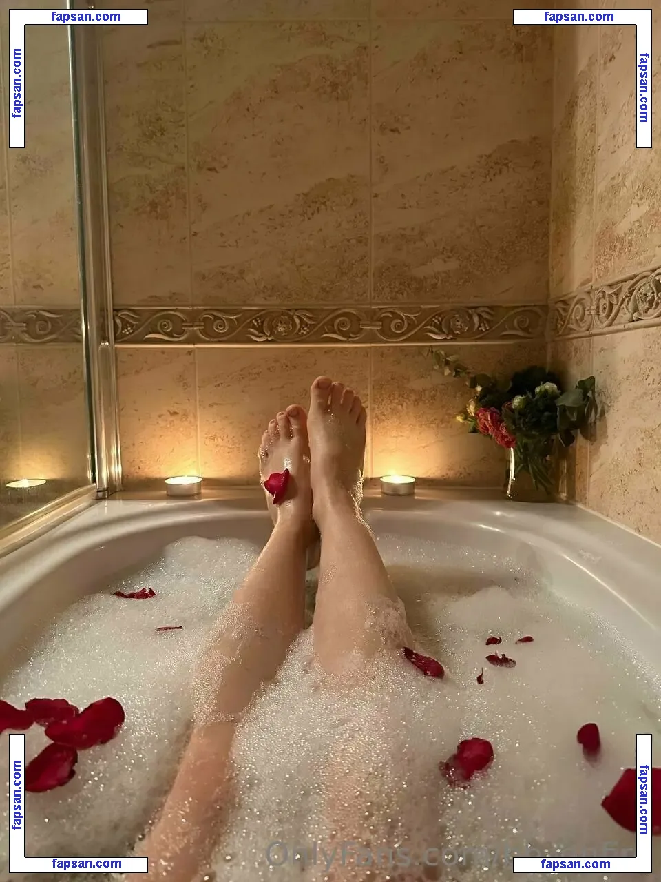 Bb_onfire nude photo #0113 from OnlyFans