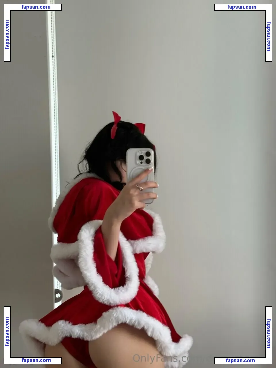 bbaybeebirkin / chocoostrabieee / riukumabear / lilpinkiezzz nude photo #0012 from OnlyFans