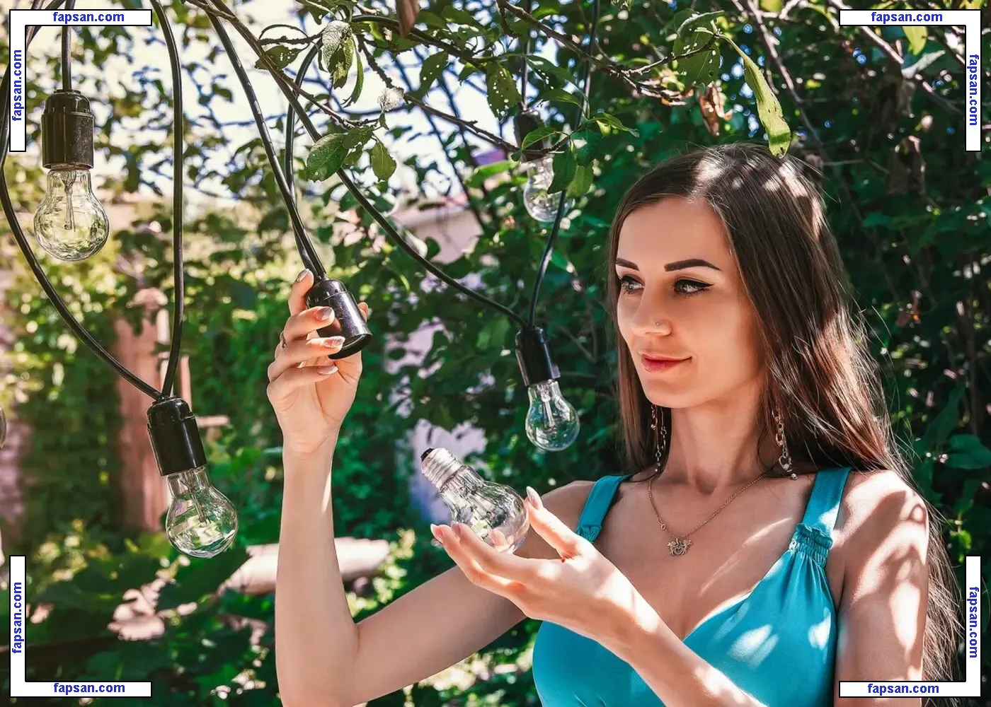 BBC Dildo Solos голая фото #0200 с Онлифанс