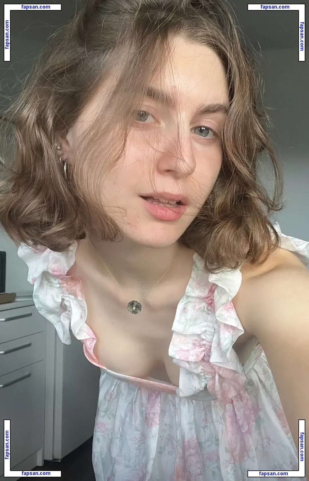 bberniaa nude photo #0004 from OnlyFans