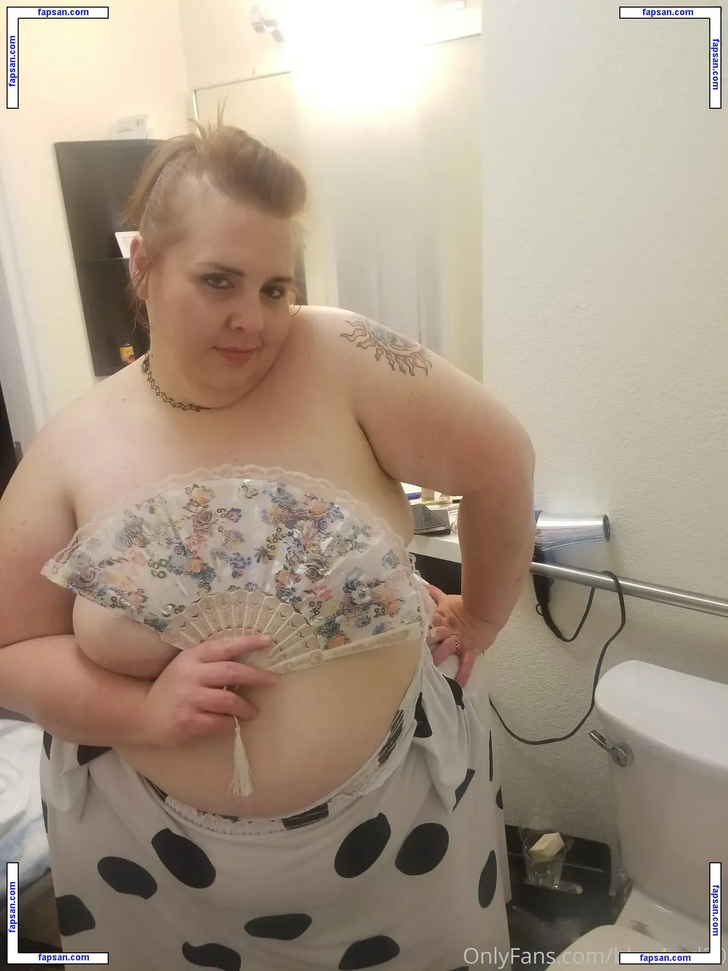 bbw4red20 nude photo #0030 from OnlyFans