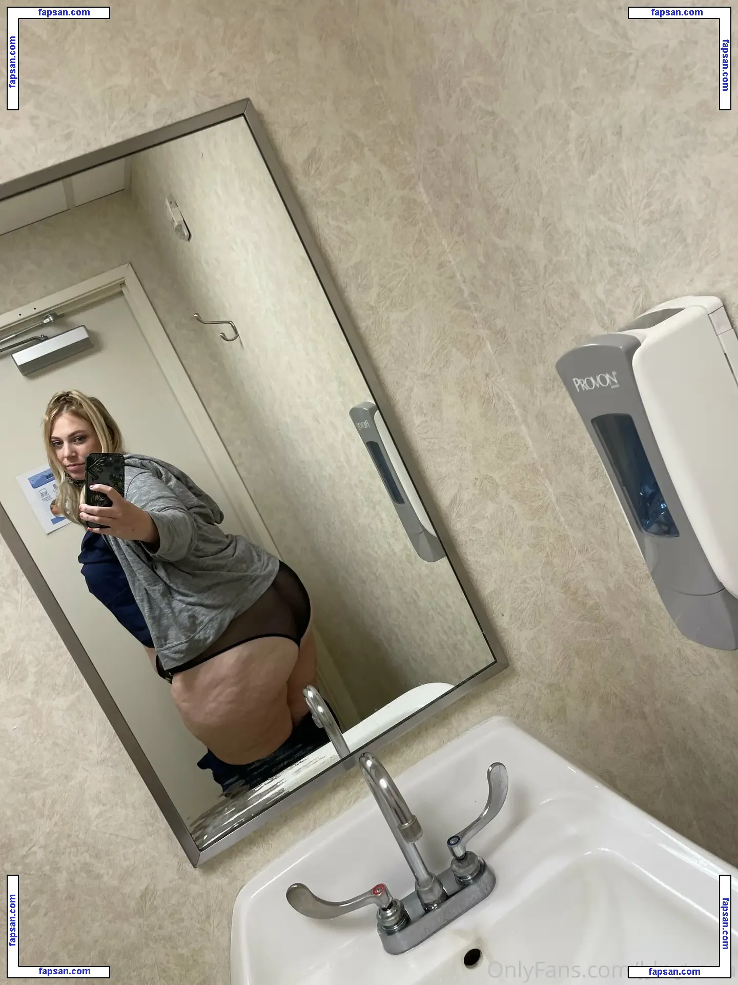 bbwtarah nude photo #0029 from OnlyFans