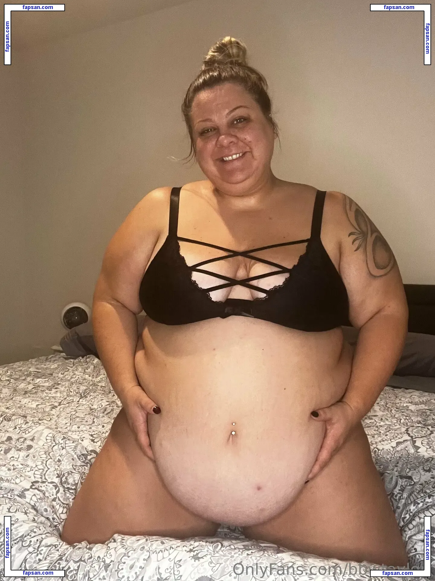 bbwtaylorr nude photo #0008 from OnlyFans