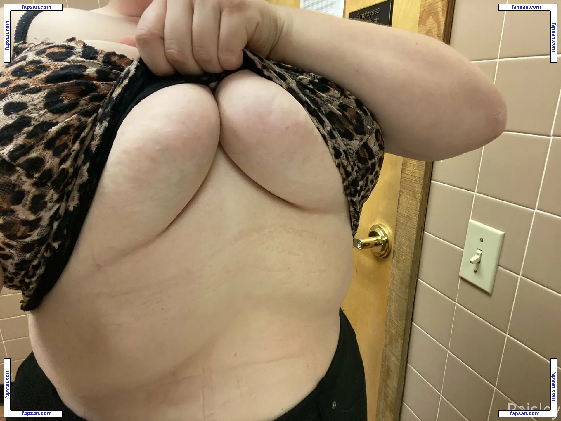 bby_paisley nude photo #0004 from OnlyFans