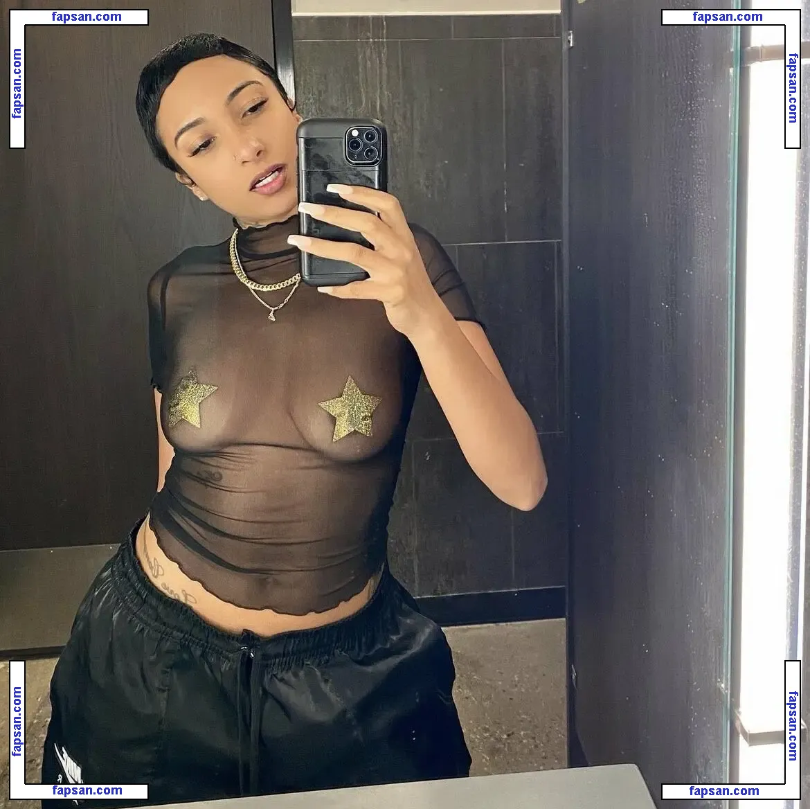 bbyaz nude photo #0001 from OnlyFans