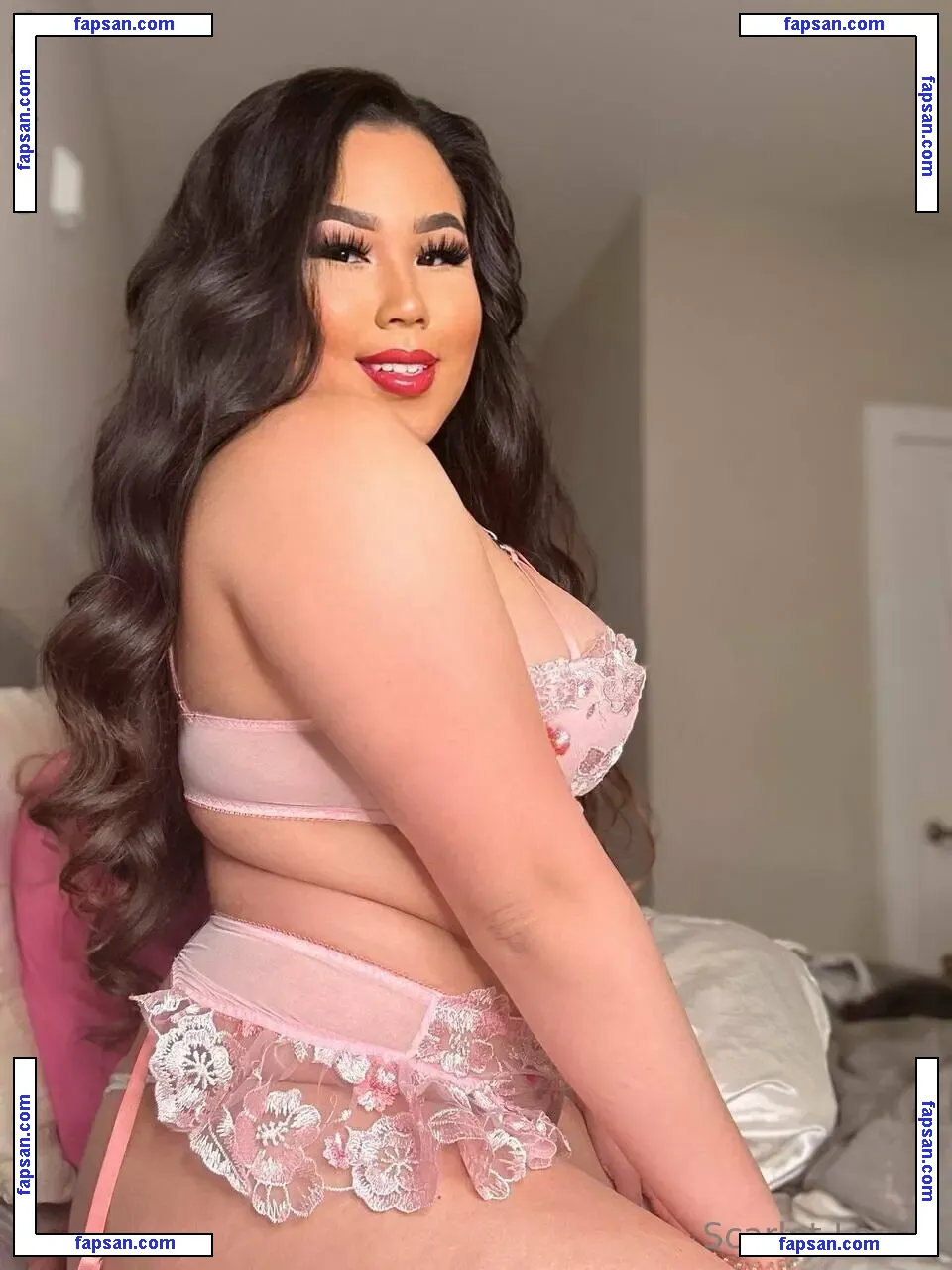 bbygirlscarlet nude photo #0037 from OnlyFans