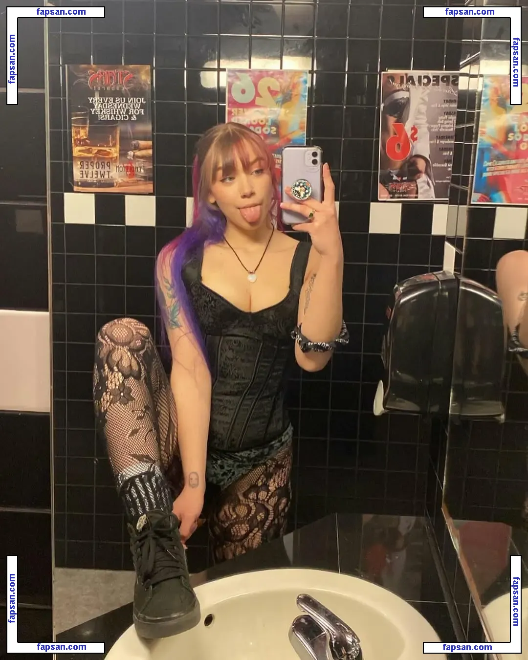 bbykadeyxox nude photo #0065 from OnlyFans