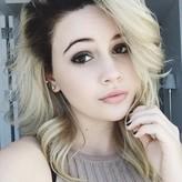 Bea Miller голая #0070