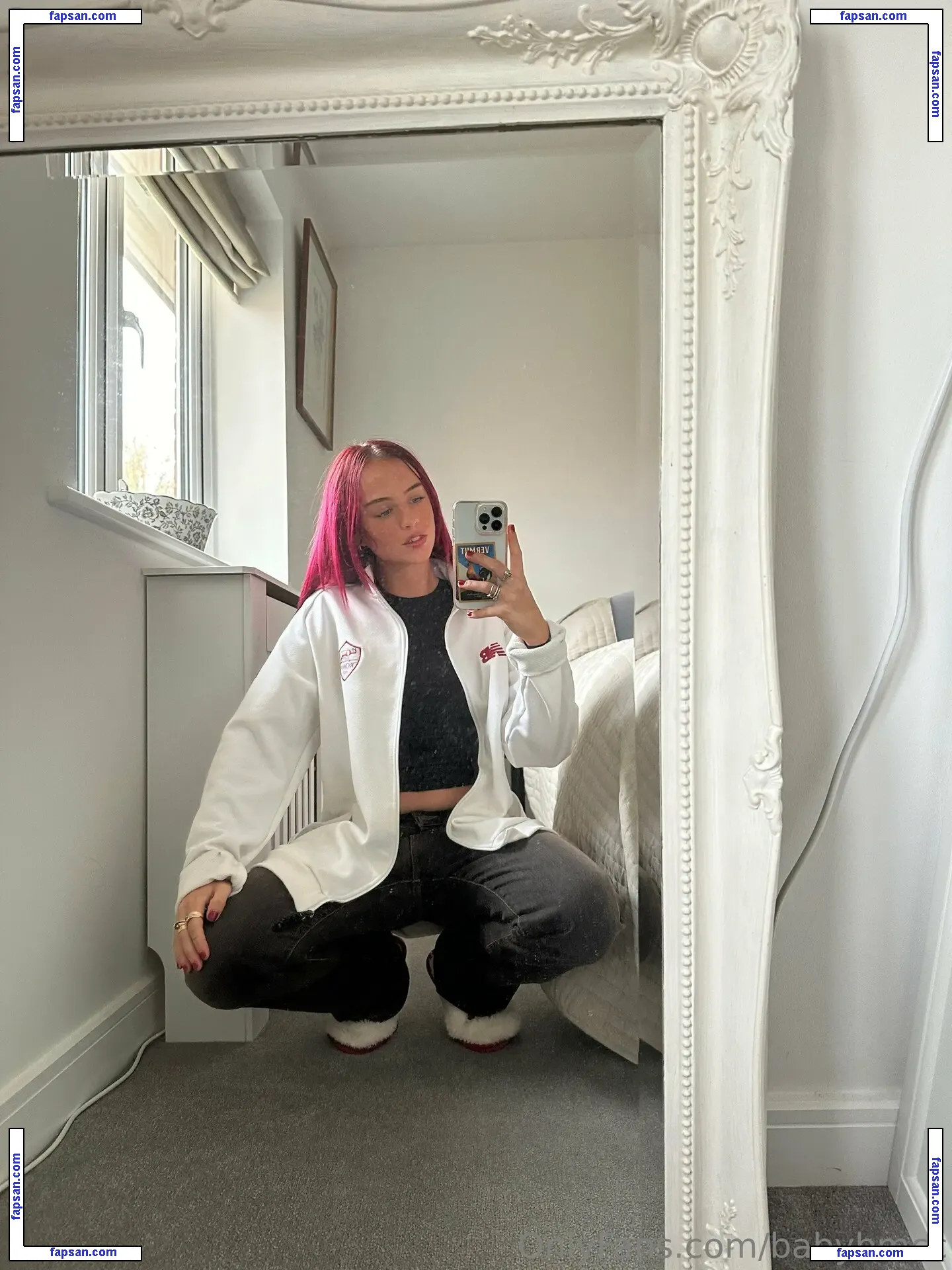 beabeabee nude photo #0026 from OnlyFans