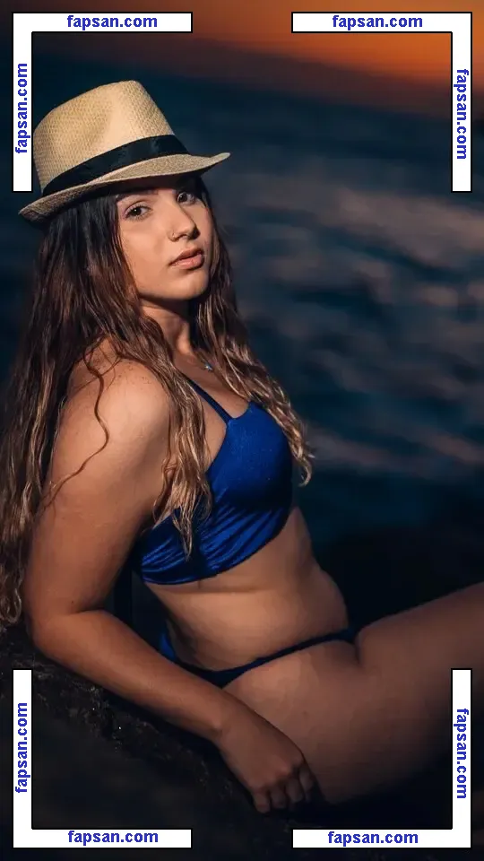 Bearriz Barbosa nude photo #0013 from OnlyFans