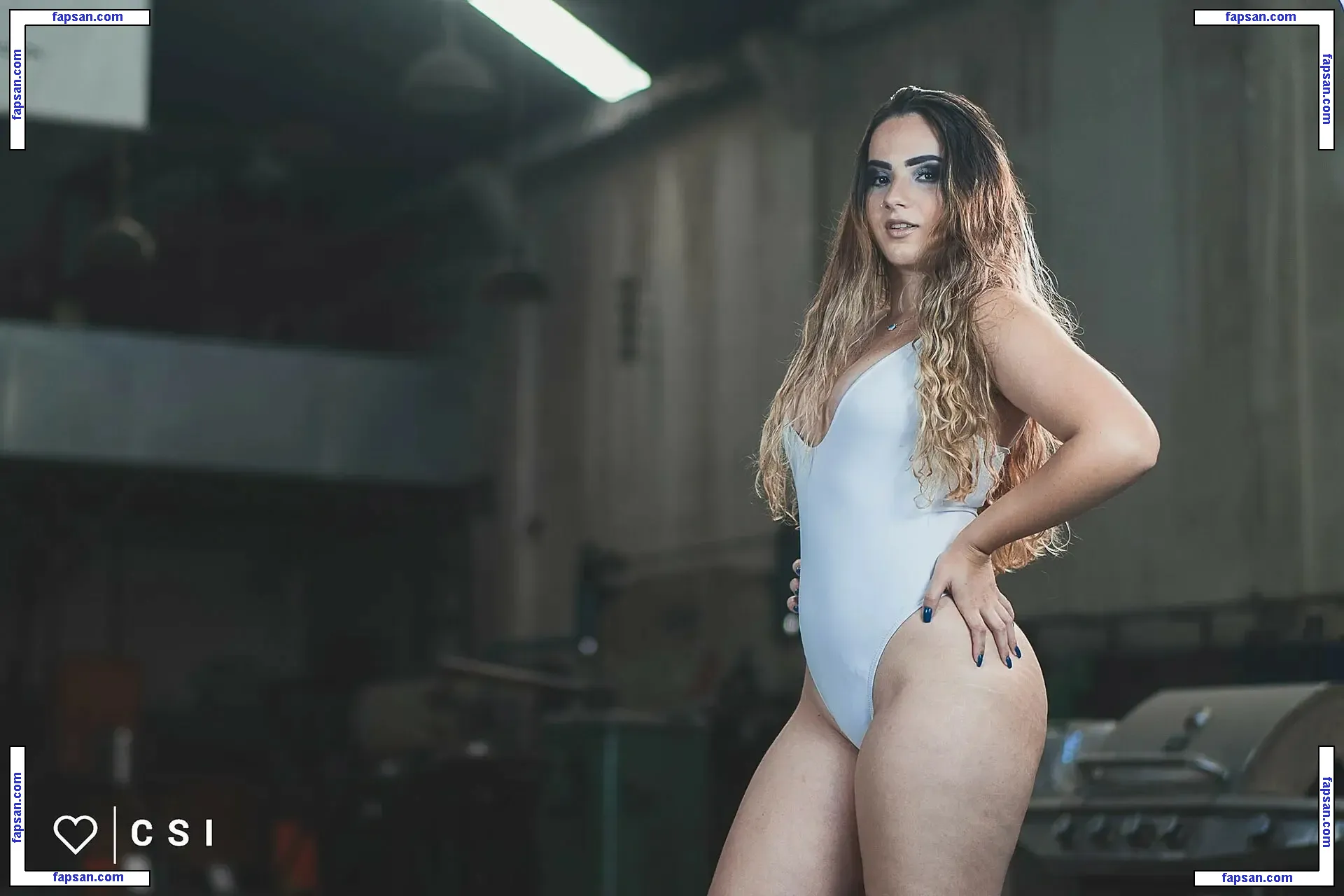 Bearriz Barbosa nude photo #0024 from OnlyFans