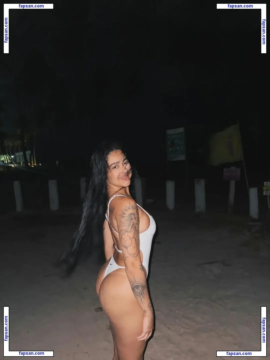 Beca Barreto nude photo #0113 from OnlyFans