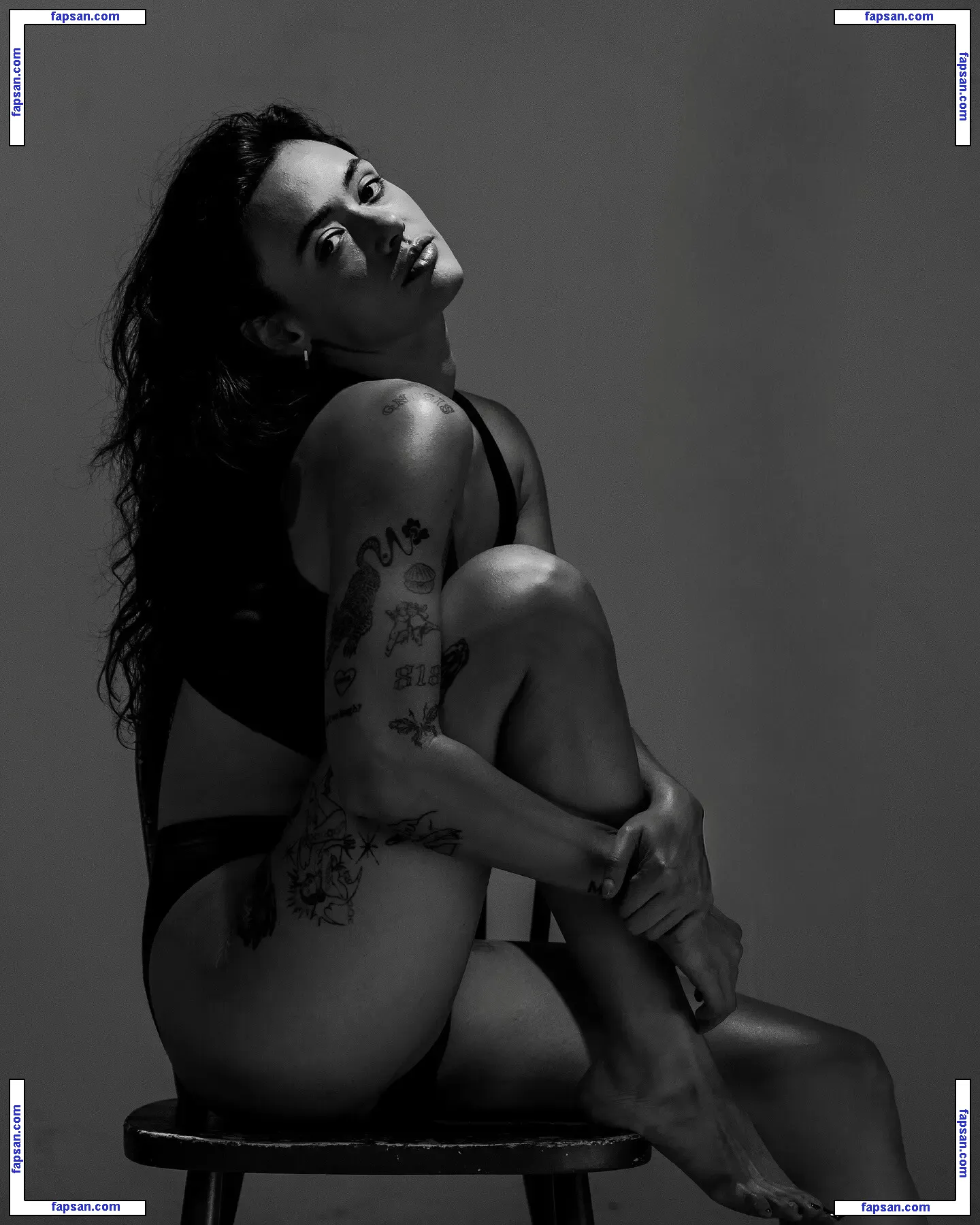 Becca Brown голая фото #0117 с Онлифанс