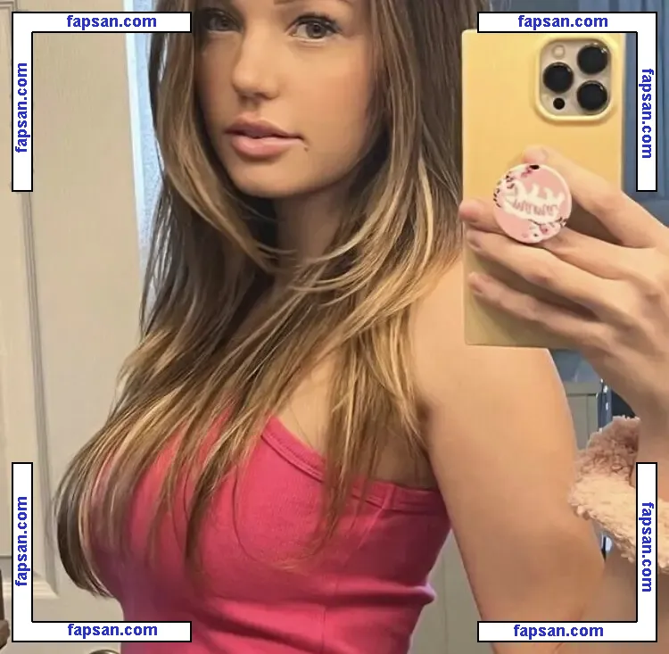 BeccaBangs nude photo #0031 from OnlyFans