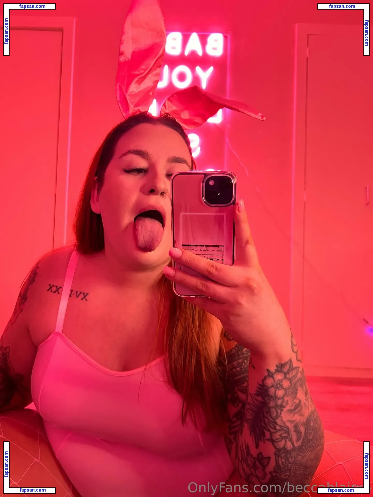 beccablairxo nude photo #0099 from OnlyFans