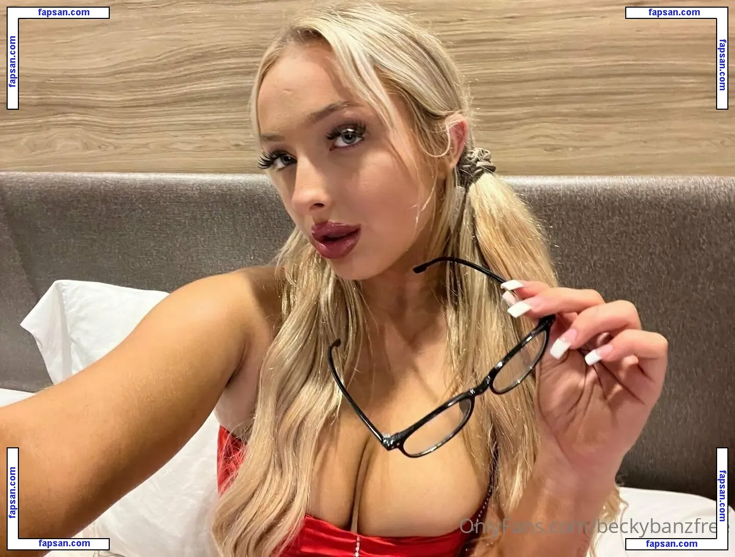 beckybanzfree nude photo #0003 from OnlyFans