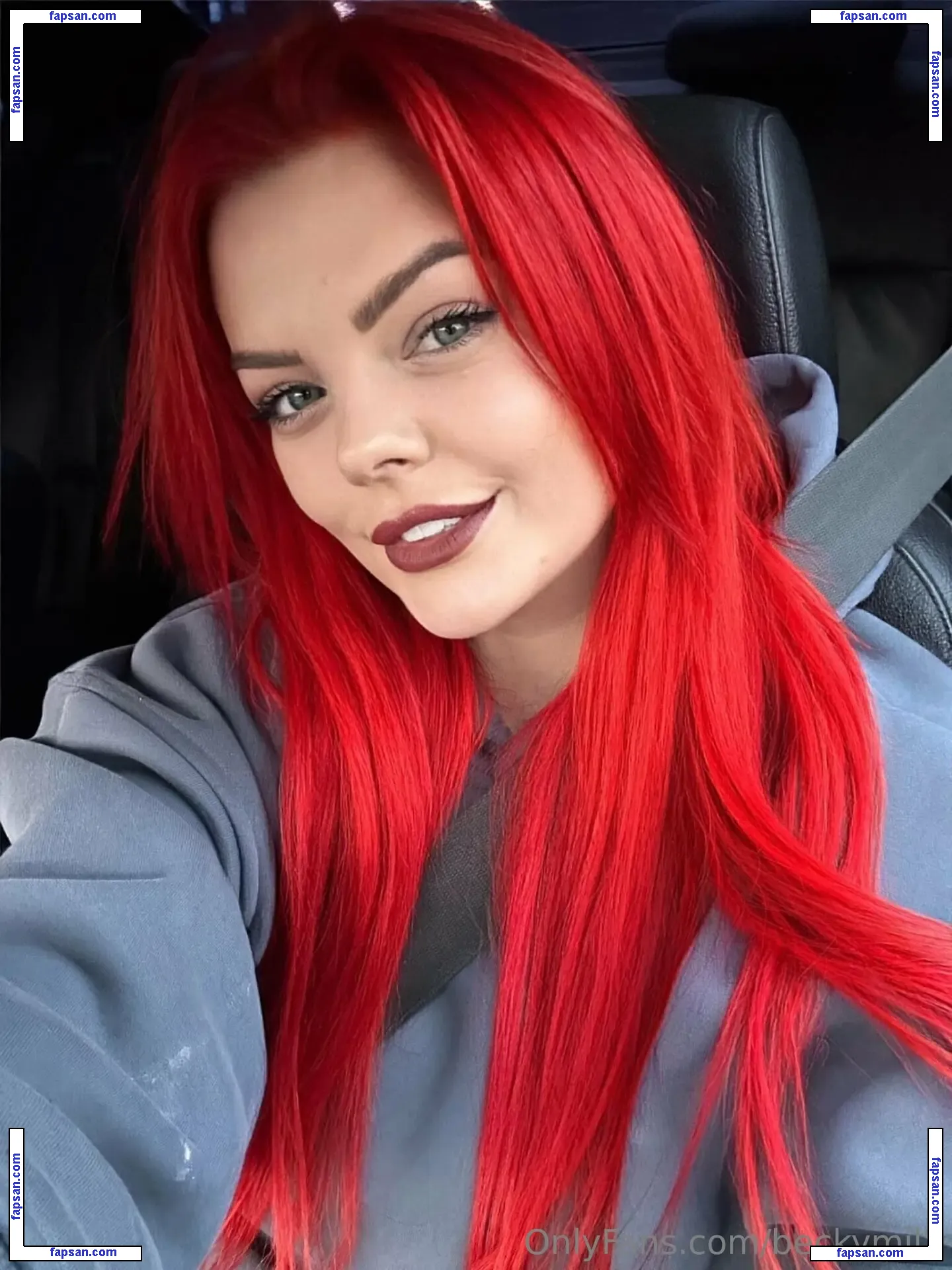 beckymil2 nude photo #0020 from OnlyFans