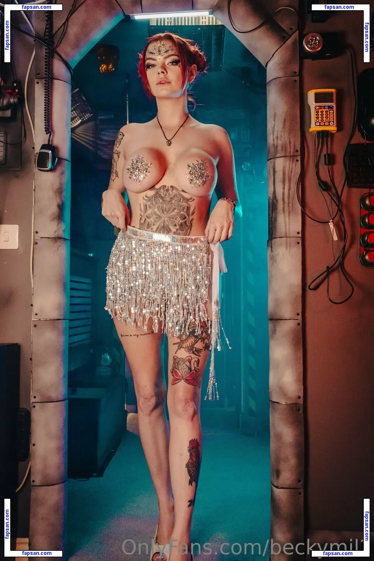 beckymil2 nude photo #0042 from OnlyFans