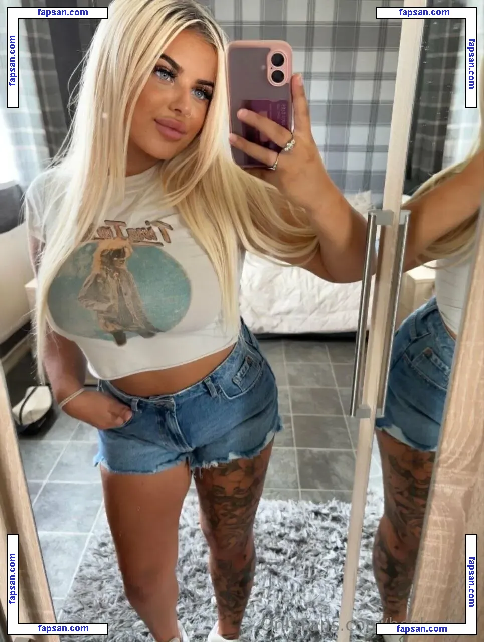 beckymil2 nude photo #0044 from OnlyFans