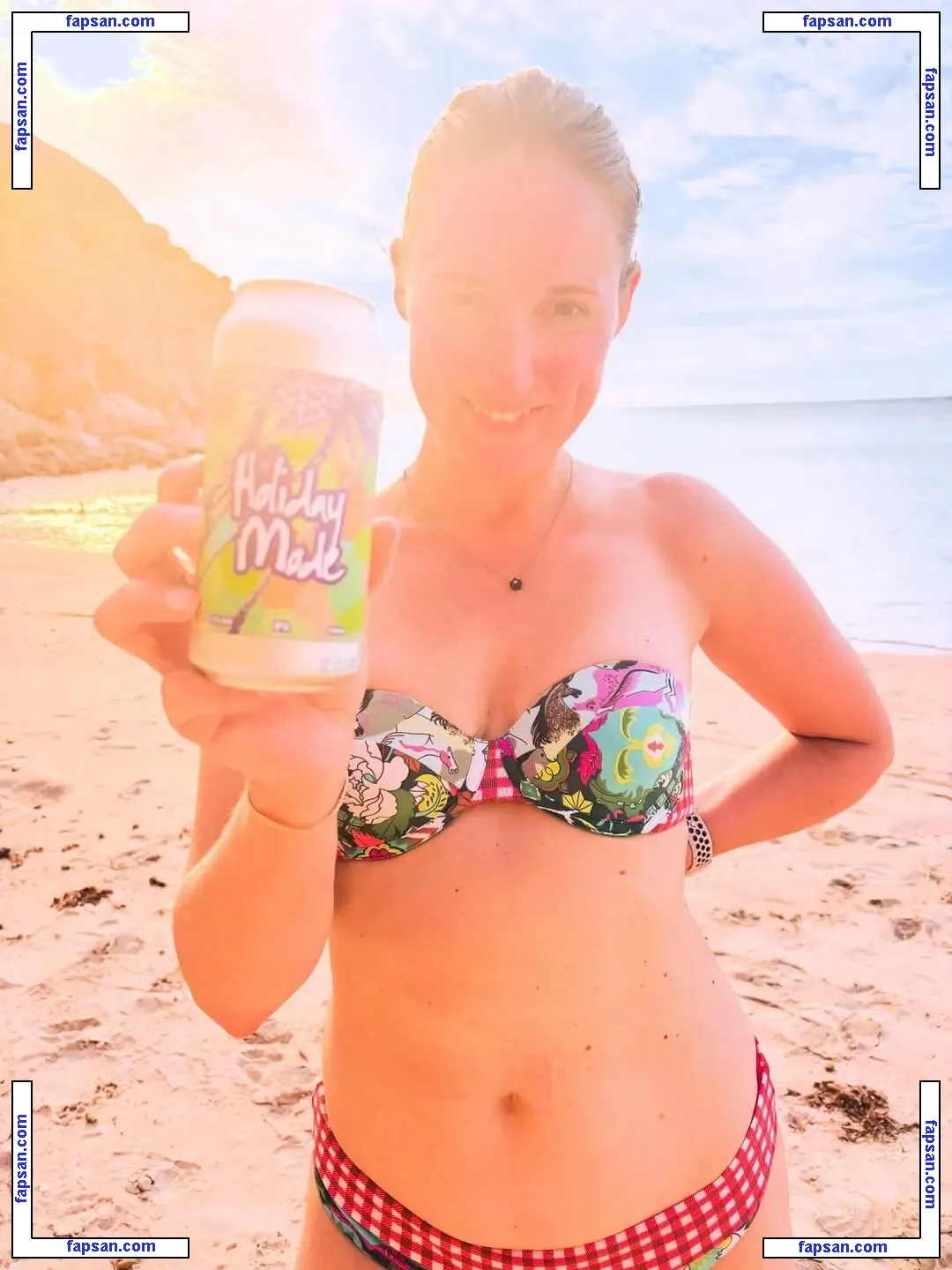 Beerbabes nude photo #0368 from OnlyFans