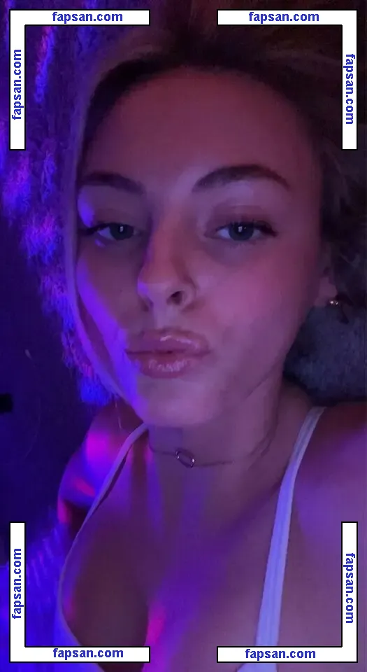 Beez ASMR nude photo #0054 from OnlyFans