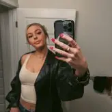 Beez ASMR nude #0020