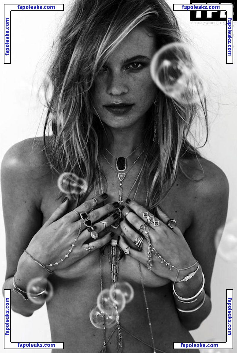 Behati Prinsloo nude photo #0570 from OnlyFans