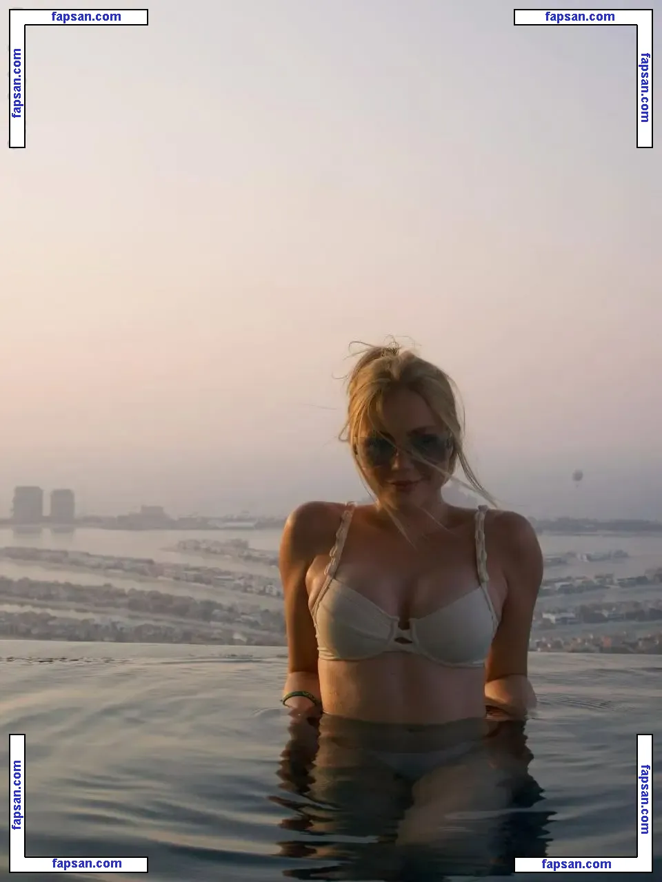 Bela Fernandes голая фото #0041 с Онлифанс