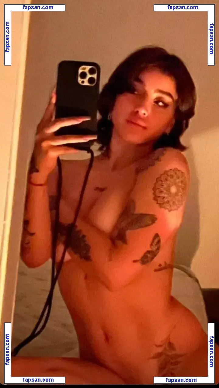 Belenegri nude photo #0001 from OnlyFans