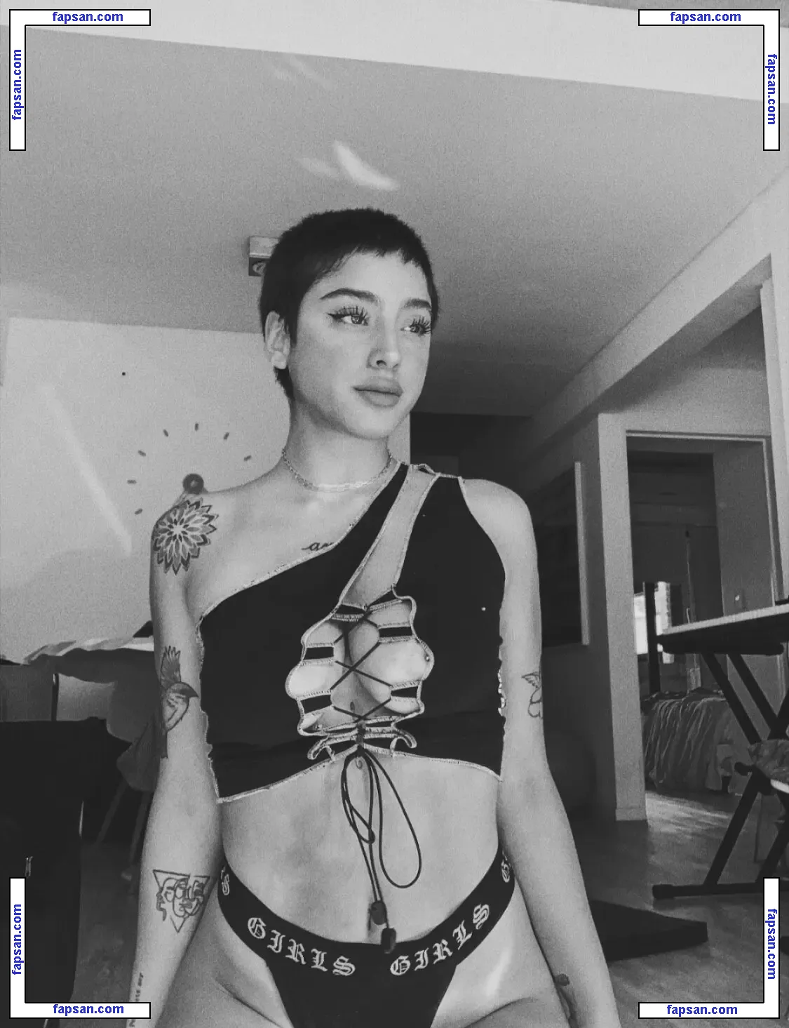Belenegri nude photo #0049 from OnlyFans