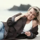 Belinda Carlisle голая #0030
