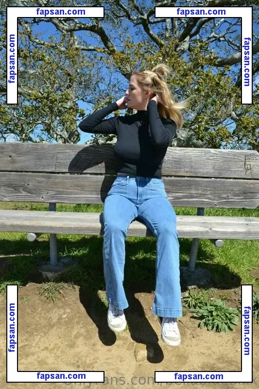 Bella Blue nude photo #0015 from OnlyFans