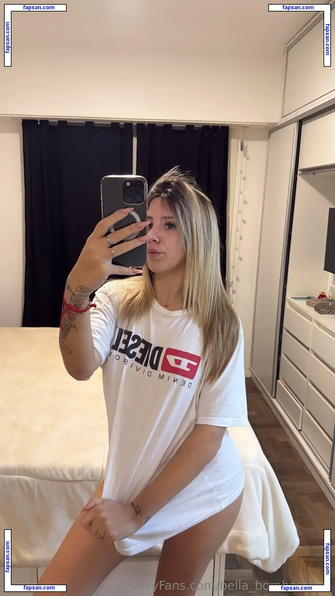 bella_bombastisch nude photo #0002 from OnlyFans