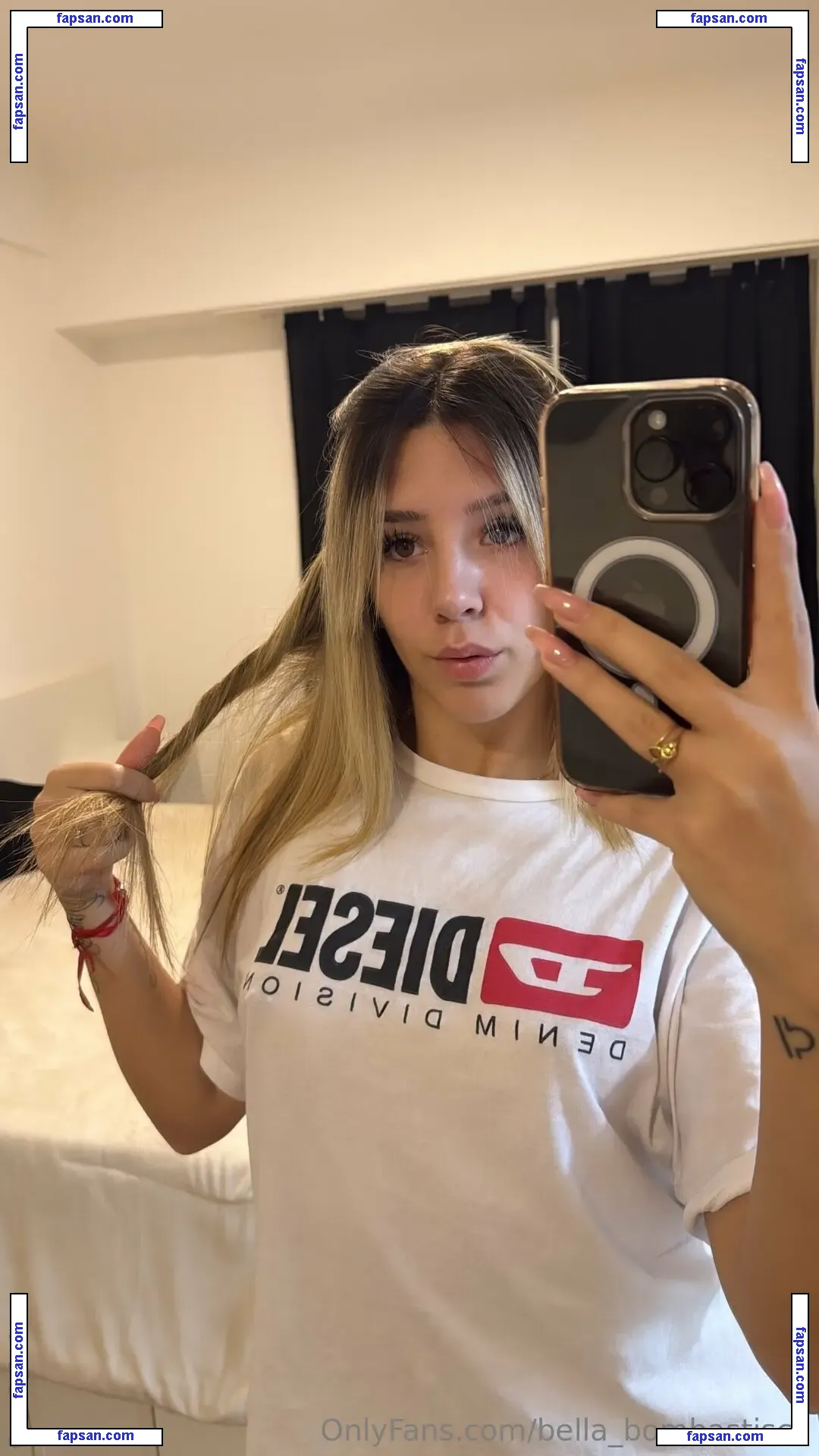 bella_bombastisch nude photo #0008 from OnlyFans