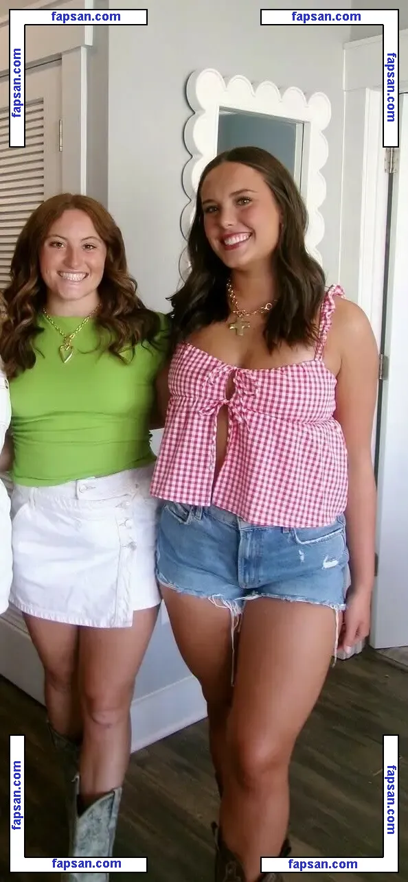 Bella.cornthwaite голая фото #0013 с Онлифанс