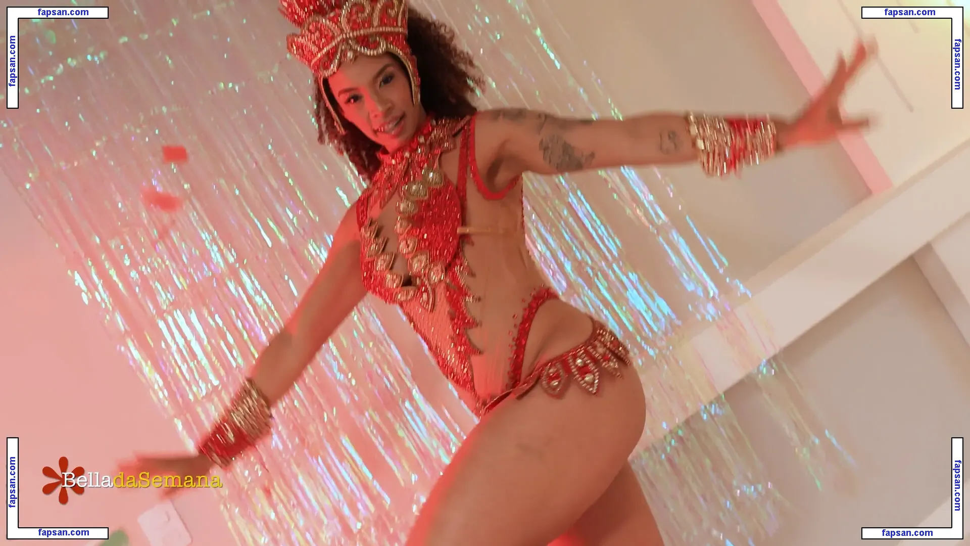 Bella Da Semana nude photo #1289 from OnlyFans